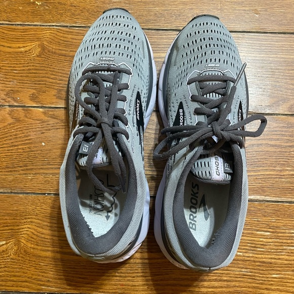Brooks Womens Ghost 13 Running Shoes Grey / Blackened Pearl / Purple Size 10 - Picture 3 of 8